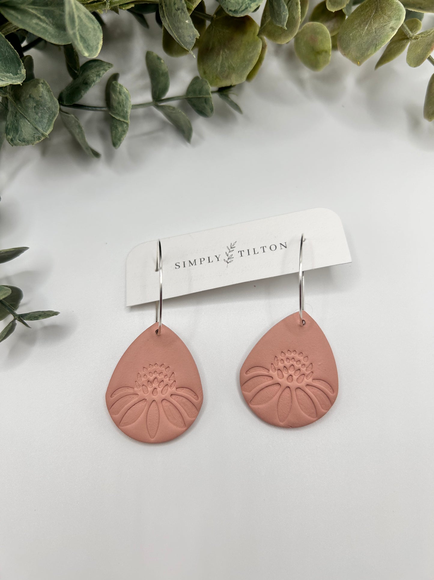 Olivia (multiple colors)