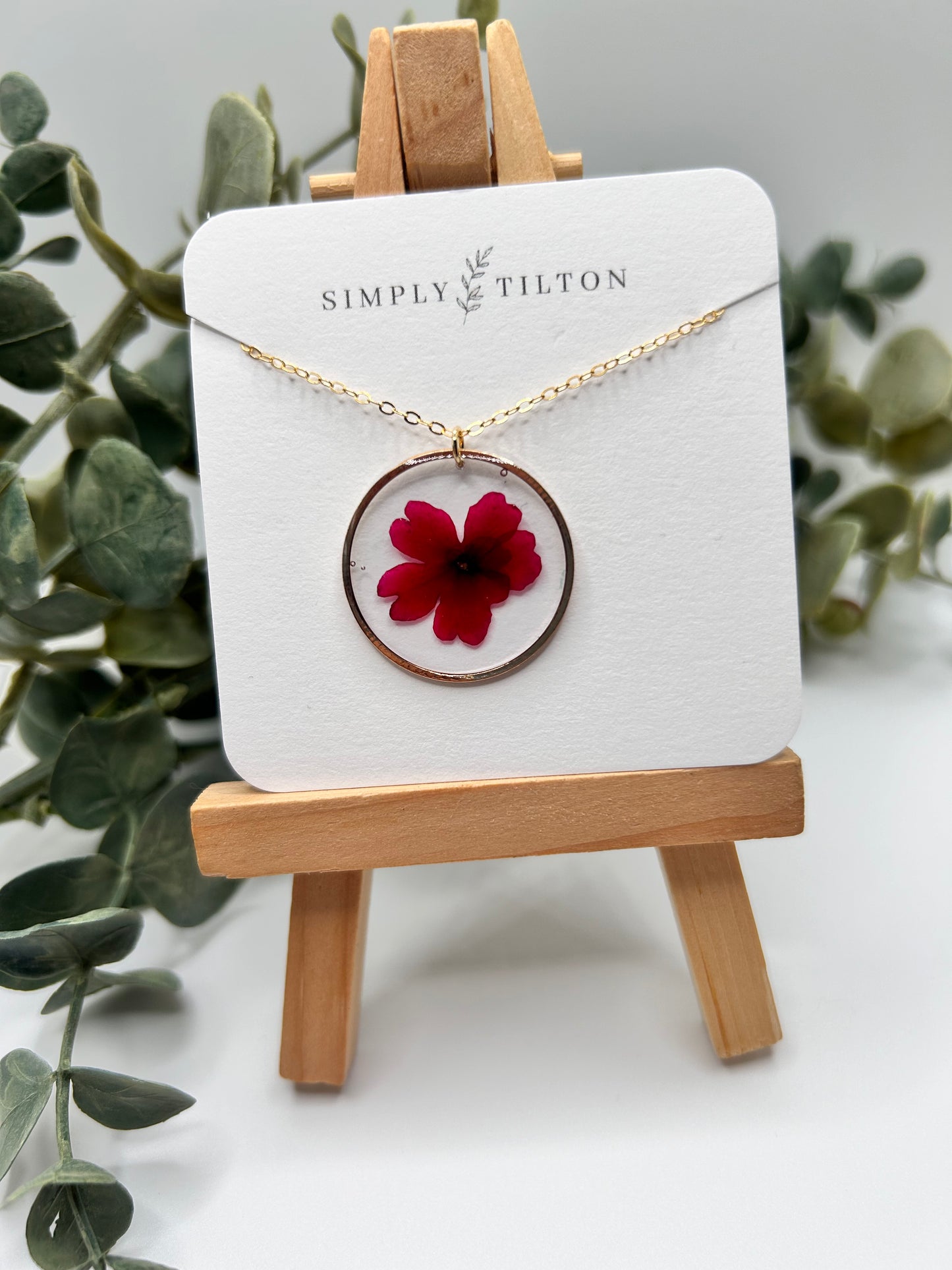 Deep Red Verbena Necklace (Gold)