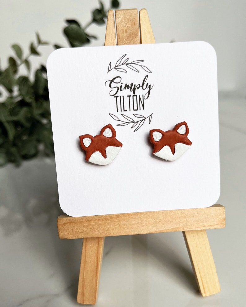 Fox Studs