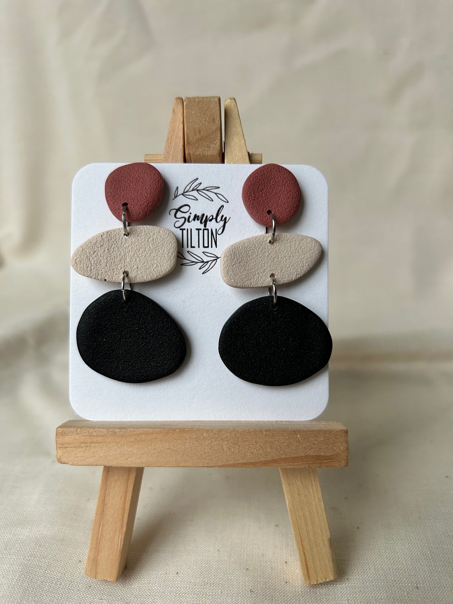 Skipping Stones (multiple colors)