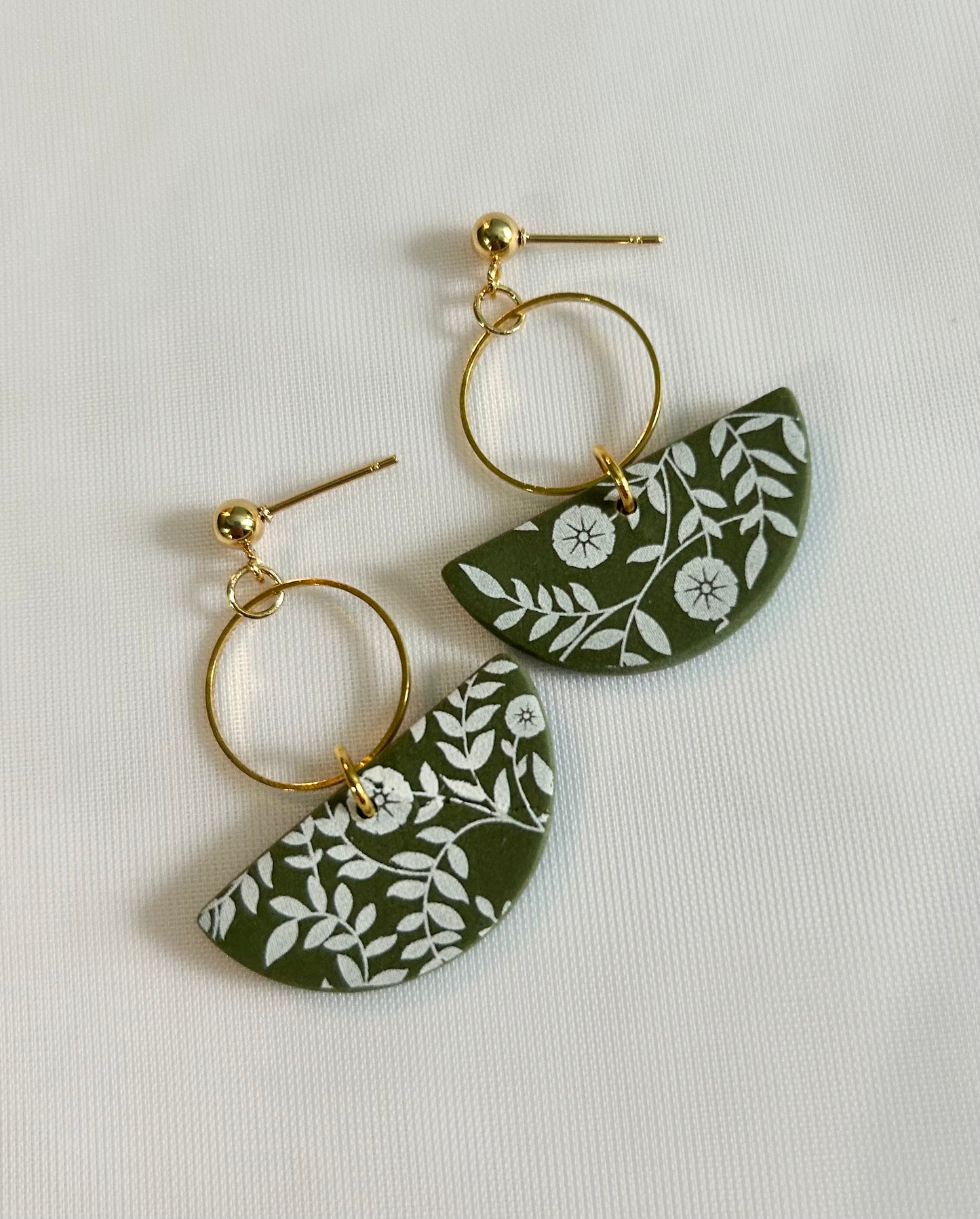 Heather Floral Pattern (Multiple Colors)