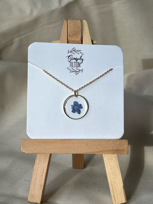 Forget Me Not Pendant Necklace (Gold)